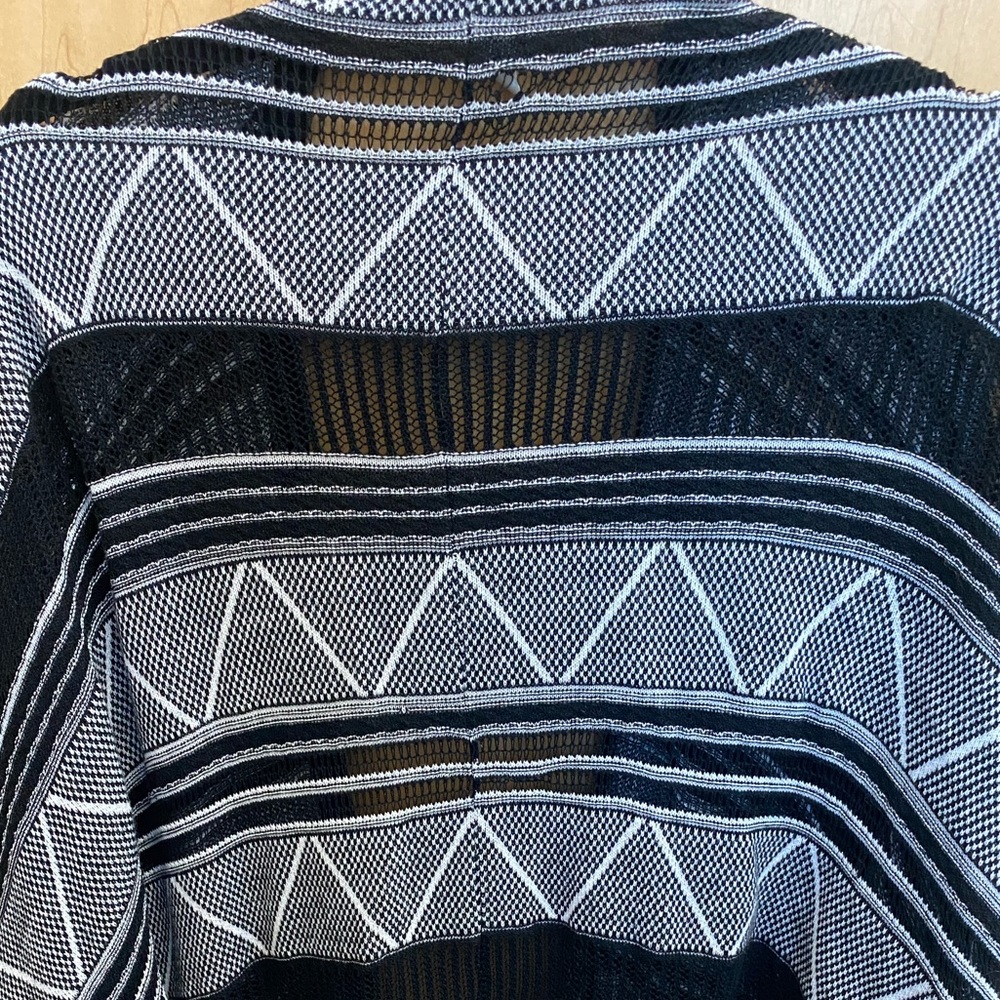 BCBGeneration - Geometric Pattern Shawl - One Size - Picture 9 of 11